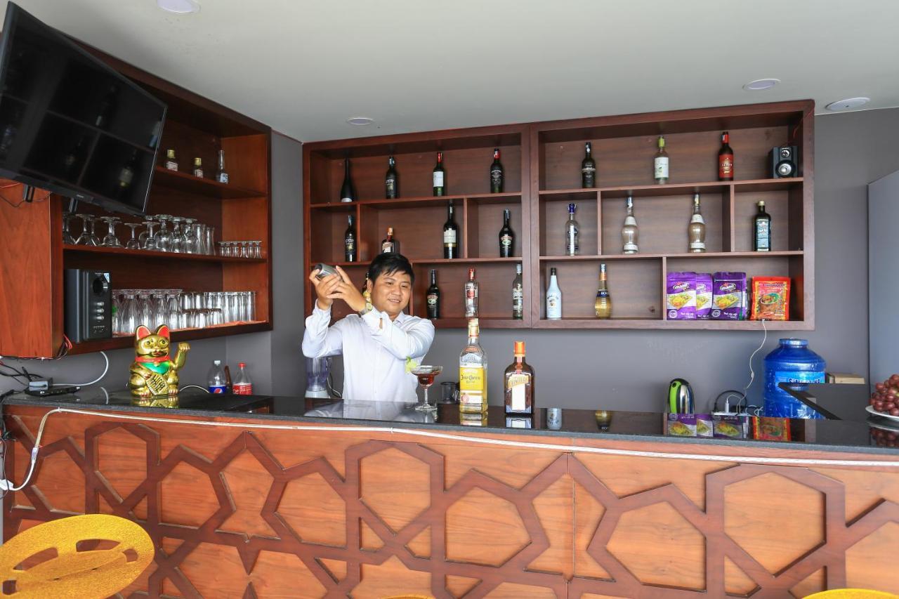 פאן ראנג Hacom Galaxy Hotel מראה חיצוני תמונה